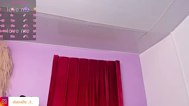 Snapshot of Shanelle__ chatting on 02/20/26, 02:06 Shanelle online show from 02/20/26, 02:06