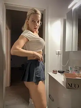 Ella Charm online show from 11/27/25, 04:42