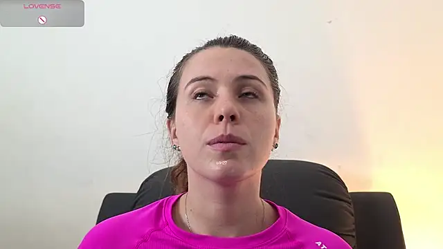 irinasweet27 online show from 09/19/25, 02:24