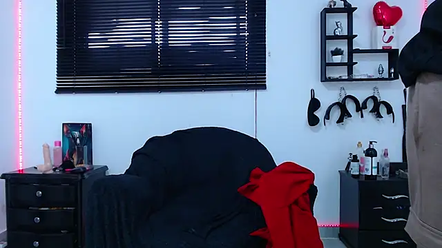 KinkyAllisonSub online show from 02/22/25, 09:15