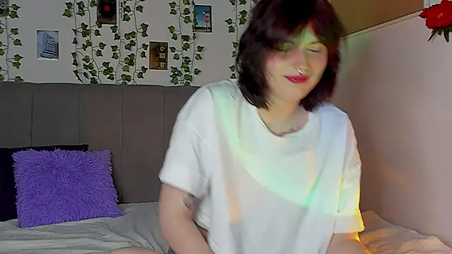 miss Lizzy online show from 02/27/25, 04:41