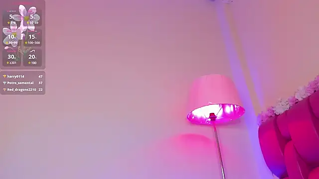 Snapshot of desire_matture chatting on 03/10/25, 10:45 desire matture online show from 03/10/25, 10:45