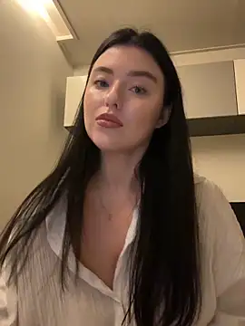 Angela Fosterr online show from 10/07/25, 04:26