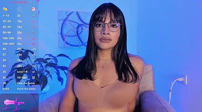 dahnia- online show from 02/06/25, 06:29