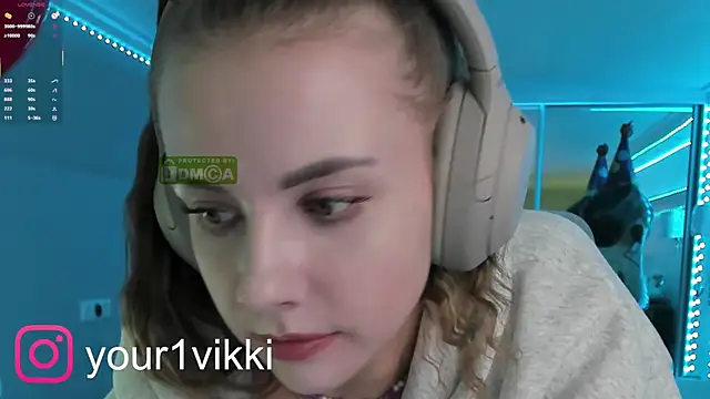 Vikki Cheese online show from 02/13/25, 01:37