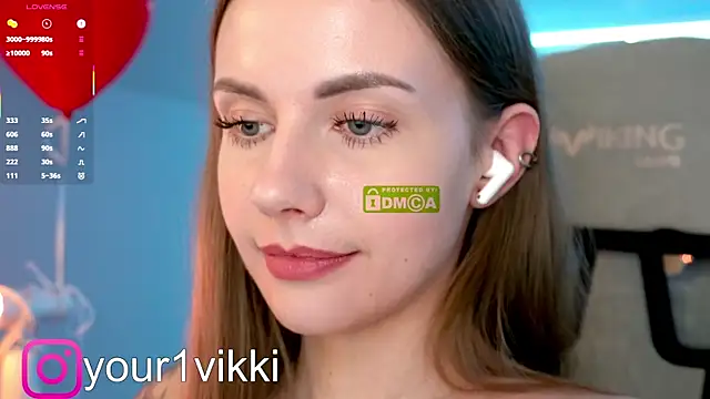 Snapshot of Vikki_Cheese chatting on 03/02/25, 03:37 Vikki Cheese online show from 03/02/25, 03:37