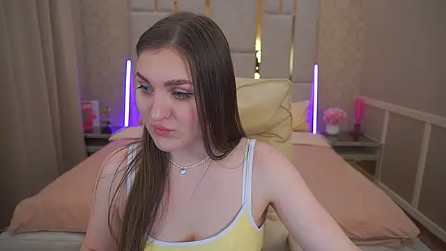 EmmyCharmm online show from 03/19/25, 08:12