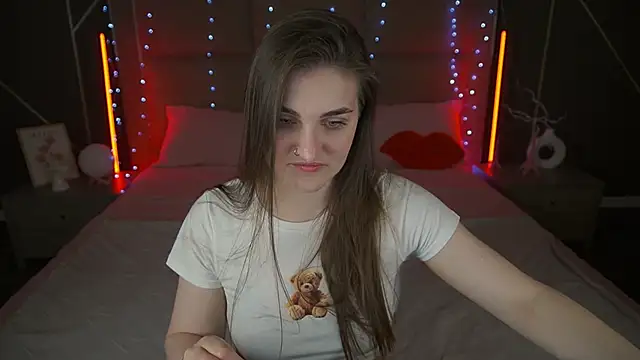 EmmyCharmm online show from 03/19/26, 12:31