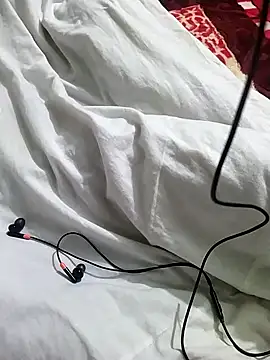 Niladri1410 online show from 12/21/24, 05:40