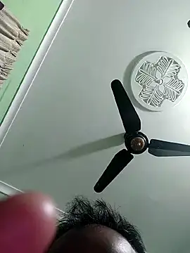 Niladri1410 online show from 02/17/25, 09:08