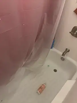 demonslayerr999 online show from 12/24/24, 03:27