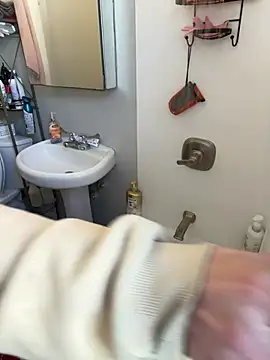 demonslayerr999 online show from 01/13/25, 06:38