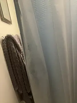 demonslayerr999 online show from 03/21/25, 02:28