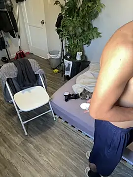 demonslayerr999 online show from 09/29/25, 10:47