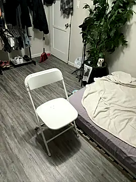 demonslayerr999 online show from 10/12/25, 03:38