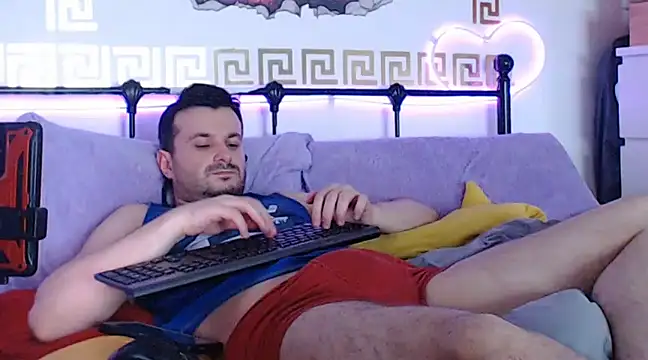 Snapshot of erotico69xxx chatting on 01/14/25, 11:05 erotico69xxx online show from 01/14/25, 11:05