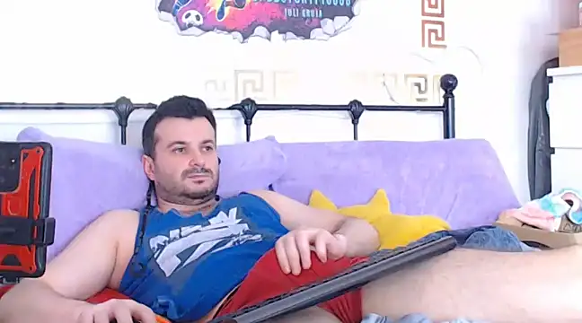 Snapshot of erotico69xxx chatting on 01/16/25, 01:47 erotico69xxx online show from 01/16/25, 01:47