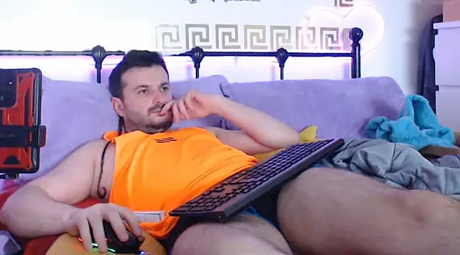 Snapshot of erotico69xxx chatting on 01/19/25, 11:43 erotico69xxx online show from 01/19/25, 11:43