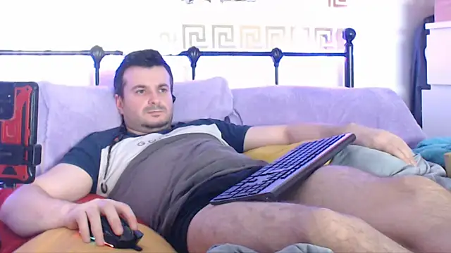 Snapshot of erotico69xxx chatting on 01/29/25, 12:43 erotico69xxx online show from 01/29/25, 12:43