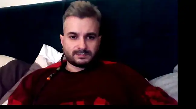 Snapshot of erotico69xxx chatting on 02/18/25, 01:32 erotico69xxx online show from 02/18/25, 01:32