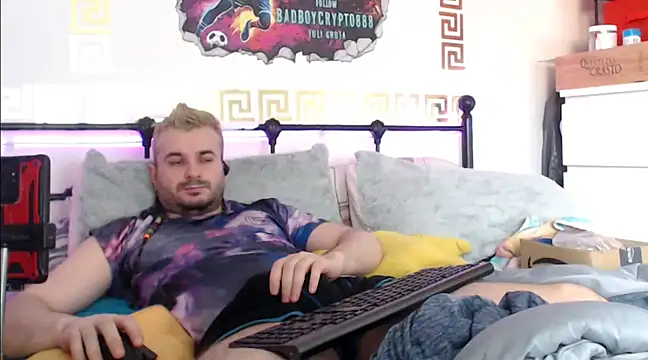 Snapshot of erotico69xxx chatting on 02/27/25, 12:45 erotico69xxx online show from 02/27/25, 12:45