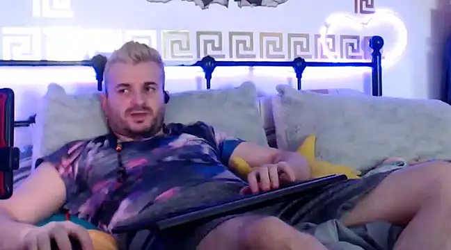 Snapshot of erotico69xxx chatting on 02/27/25, 09:36 erotico69xxx online show from 02/27/25, 09:36