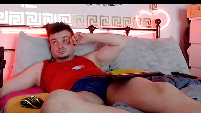 Snapshot of erotico69xxx chatting on 09/09/25, 10:20 erotico69xxx online show from 09/09/25, 10:20