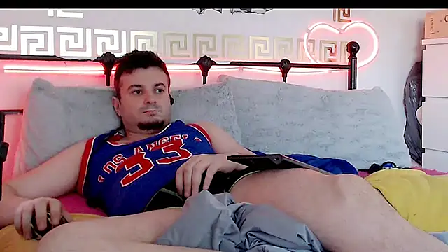 Snapshot of erotico69xxx chatting on 09/19/25, 10:05 erotico69xxx online show from 09/19/25, 10:05