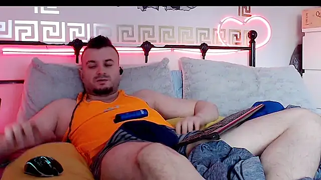 Snapshot of erotico69xxx chatting on 09/22/25, 04:09 erotico69xxx online show from 09/22/25, 04:09