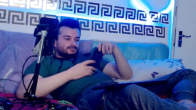 Snapshot of erotico69xxx chatting on 11/01/25, 12:34 erotico69xxx online show from 11/01/25, 12:34