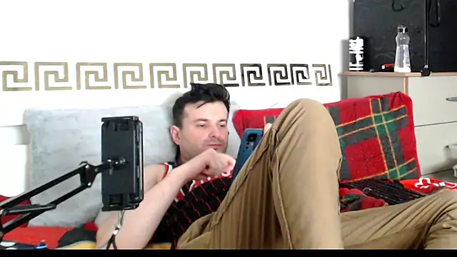 erotico69xxx online show from 03/09/26, 02:15