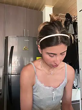 Ameellie online show from 02/02/25, 03:49