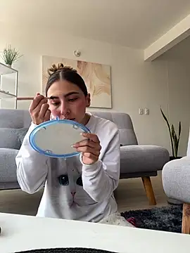 Ameellie online show from 02/28/25, 04:10