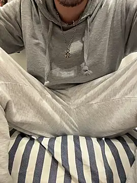 Snapshot of Shohei_erokukan chatting on 03/03/26, 01:17 Shohei erokukan online show from 03/03/26, 01:17