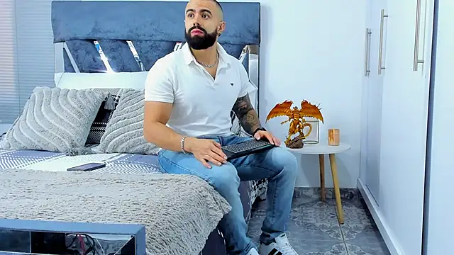 Zack Froone online show from 02/14/26, 02:36