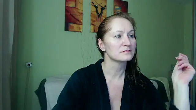 AmellyGrand online show from 12/13/24, 02:05