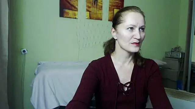 AmellyGrand online show from 12/18/24, 08:03