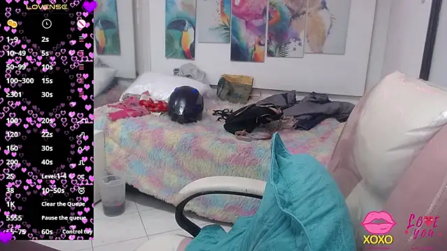 alegriamartinez online show from 10/14/25, 07:03