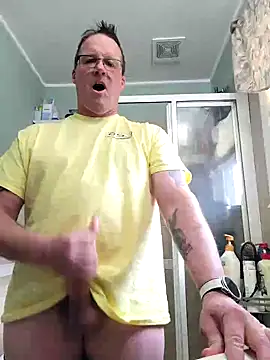 Snapshot of Cockrub1 chatting on 02/02/25, 07:35 Cockrub1 online show from 02/02/25, 07:35