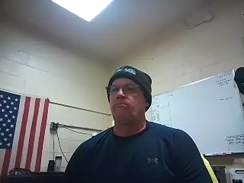 Snapshot of Cockrub1 chatting on 02/04/25, 12:22 Cockrub1 online show from 02/04/25, 12:22