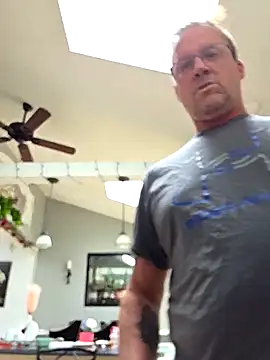 Snapshot of Cockrub1 chatting on 03/08/25, 01:14 Cockrub1 online show from 03/08/25, 01:14