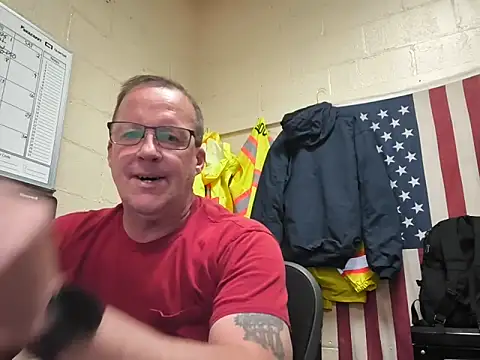Snapshot of Cockrub1 chatting on 05/18/26, 12:55 Cockrub1 online show from 05/18/26, 12:55
