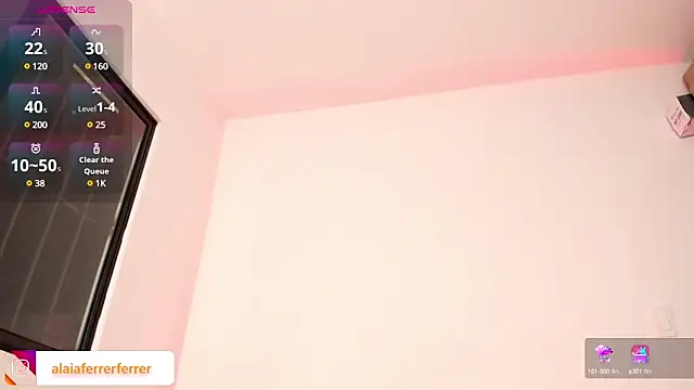 Alaia Ferrer  online show from 03/07/25, 12:26