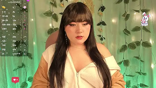 Snapshot of limoncito_blossom chatting on 02/01/25, 07:23 limoncito blossom online show from 02/01/25, 07:23