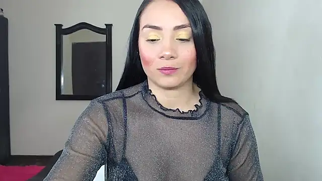 Snapshot of celeste_2023 chatting on 12/07/24, 05:59 celeste 2023 online show from 12/07/24, 05:59