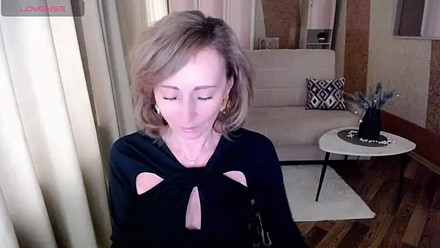 HornyMilf 777 online show from 02/01/25, 05:39