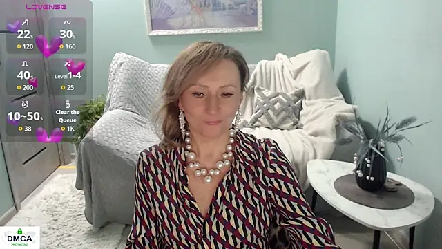 HornyMilf 777 online show from 11/17/25, 06:08
