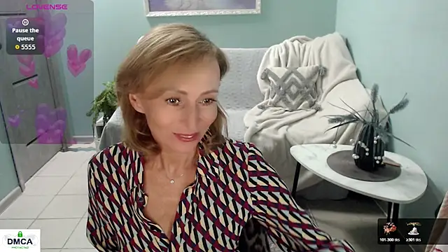 Snapshot of HornyMilf_777 chatting on 05/25/26, 06:30 HornyMilf 777 online show from 05/25/26, 06:30