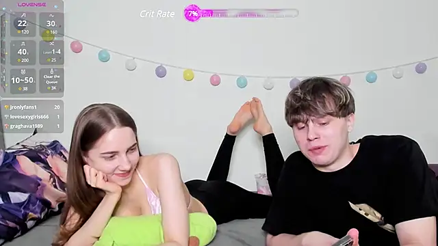 Emily and Ilumi online show from 02/19/25, 12:14