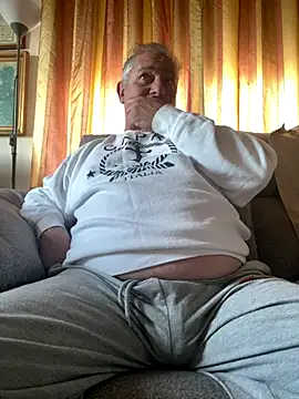 Russirayu online show from 12/01/25, 04:12